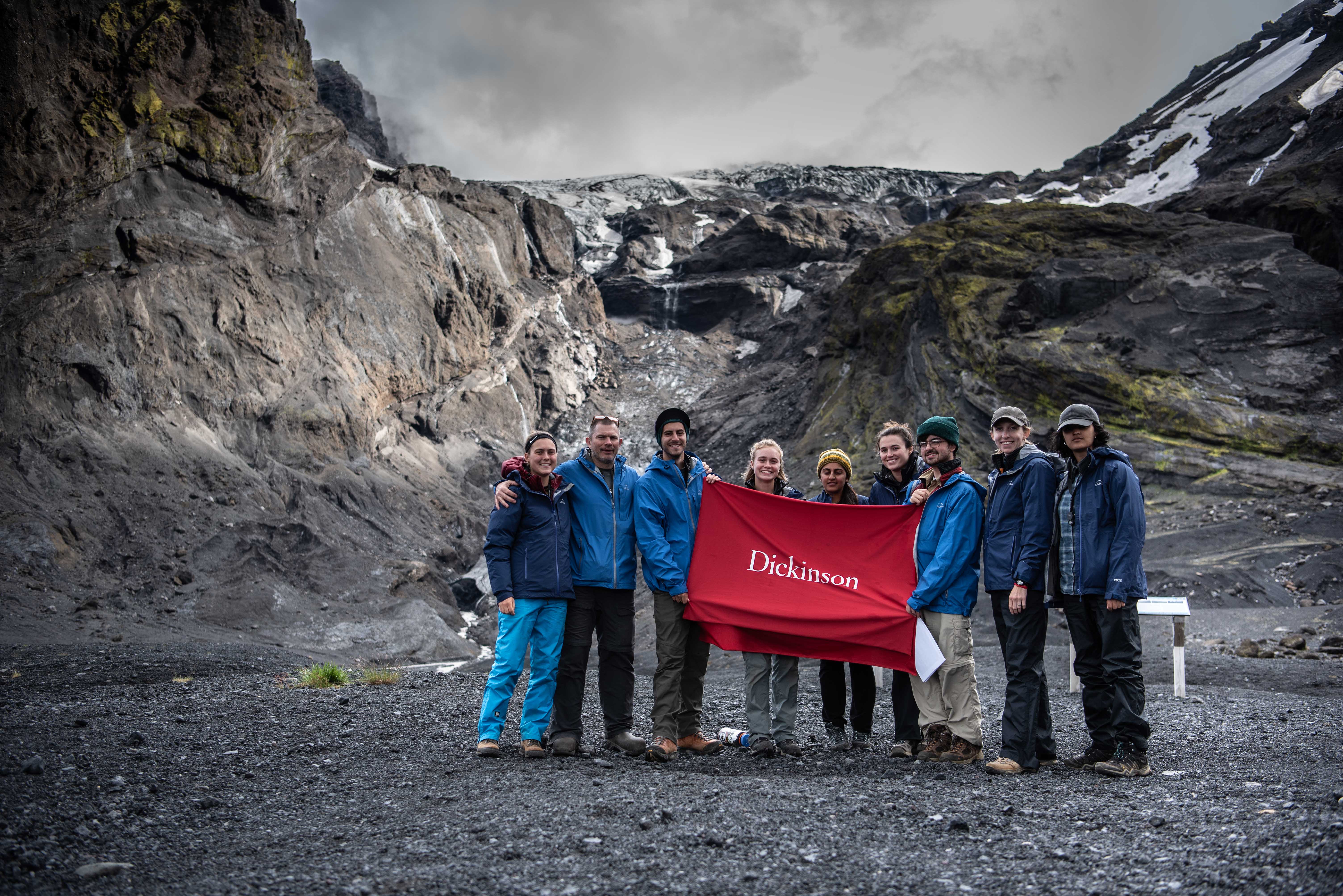 2018 Iceland group 