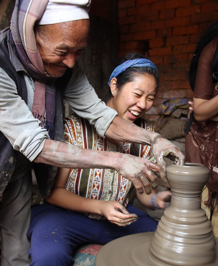 Dickinsonians Engaging the Host City: "Learning Ceramics" in Nepal, by Penélope Bencosme '19