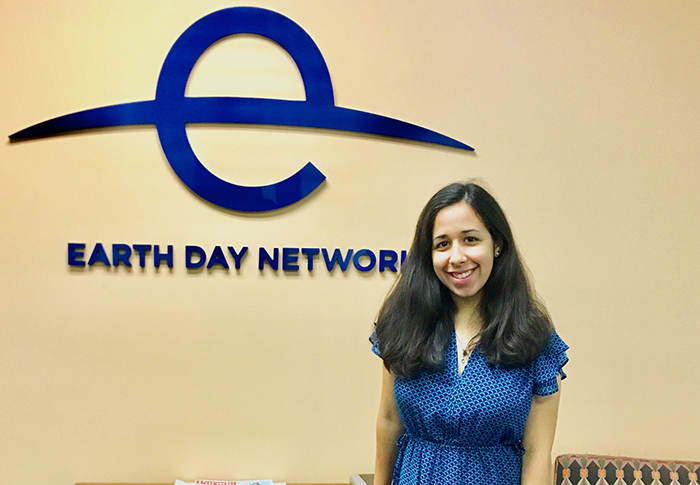 During her first internship experience, Ariel Levin-Antila '21 helps prepare Earth Day Network for its 50th anniversary campaign by preparing an effective communications plan.