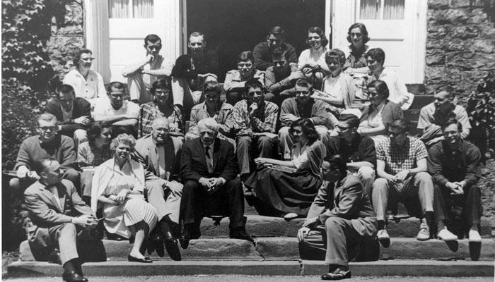 robert frost on the steps of Old West with students 