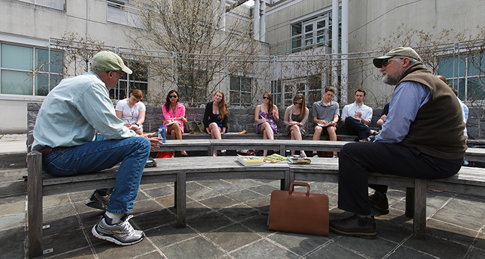 Bill McKibben meets with Eco-criticism class for outdoor discussion. 