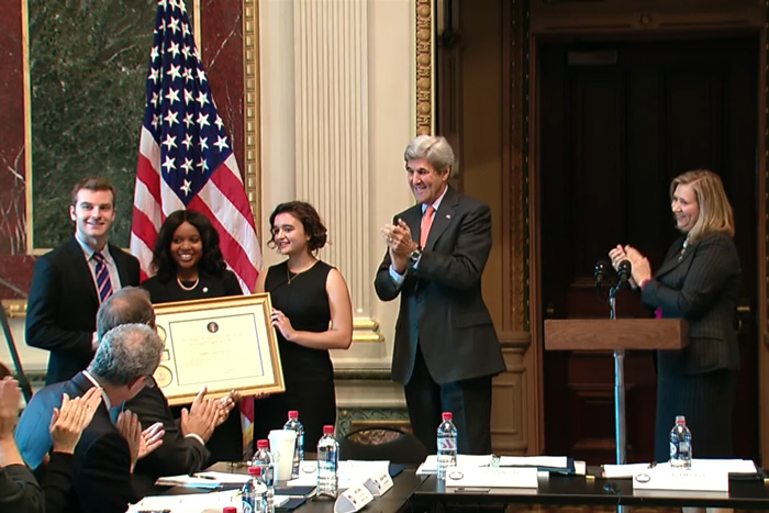 Daniel Becker receives an award at the White House.