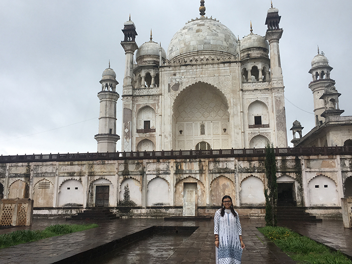 Carol Fadalla '18 in India, where she conducted research and served a public-health internship.
