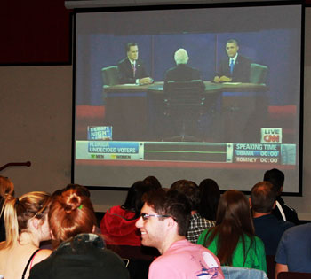Students gather in The Depot to watch the final 2012 presidential debate.