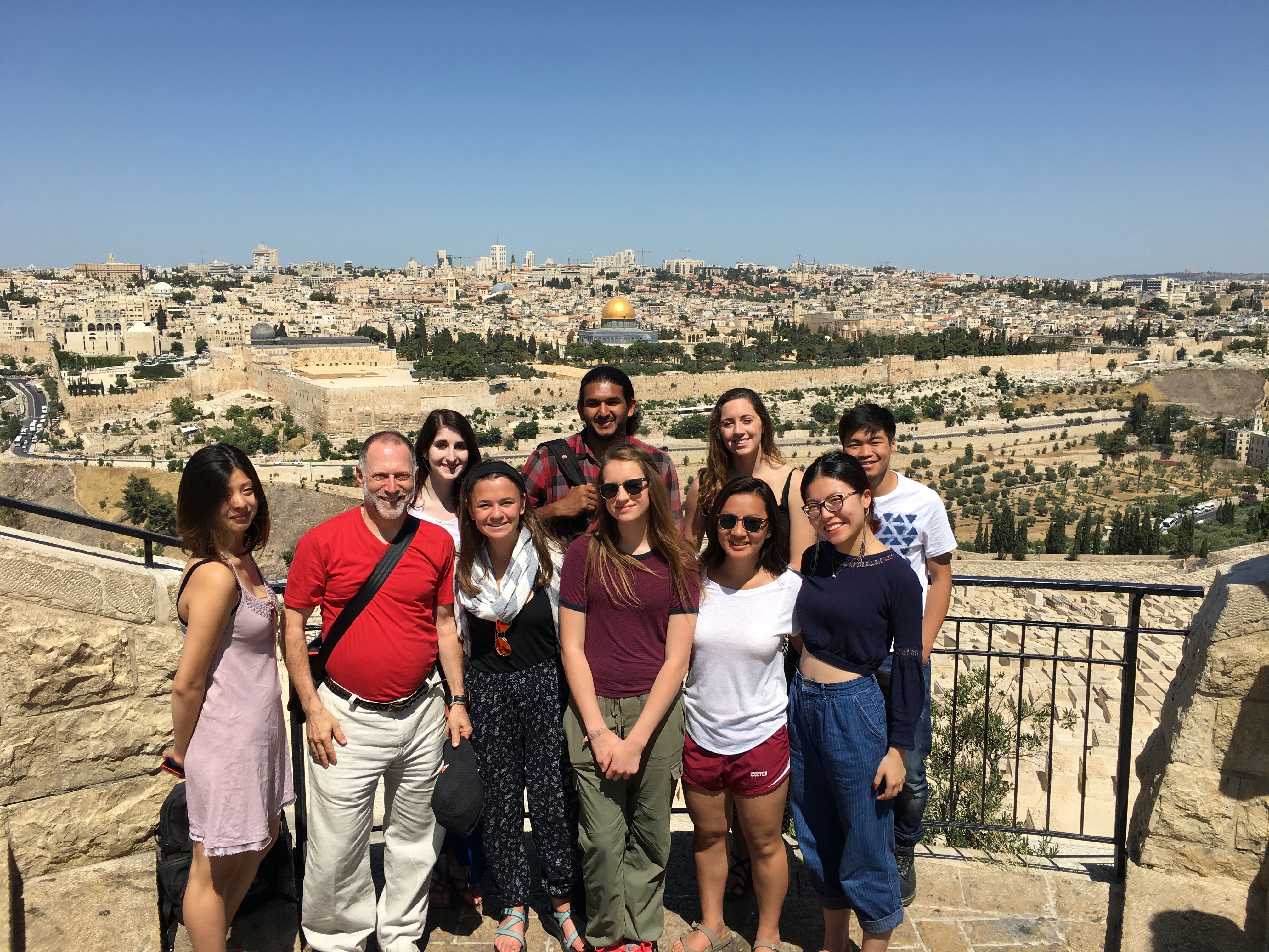 Students visit Jerusalem Temple Mount/Haram al-Sharif during a summer course examining the conflict between Israel and Palestine. Photo courtesy of Shalom Staub.