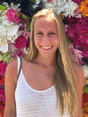 Julia Ferris '18