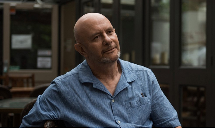 Nick Hornby visits Dickinson as the 2024 recipient of the Stellfox Award.