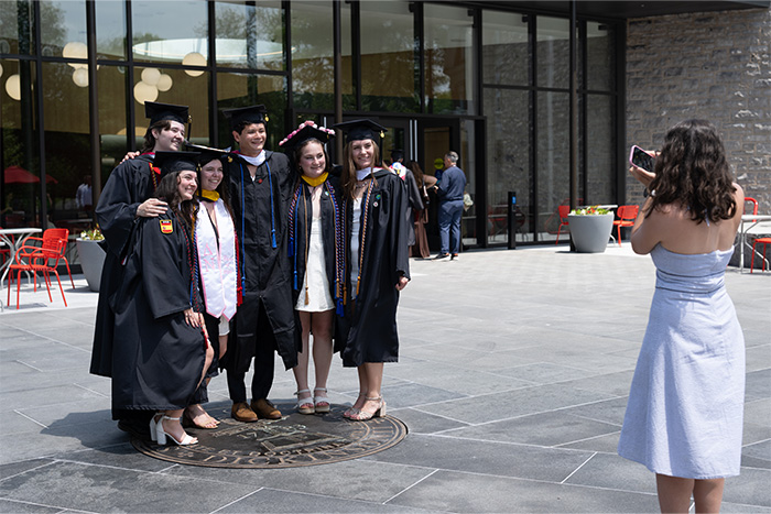 20260517 Graduation 266 700x467 hub seal caroline oconnor