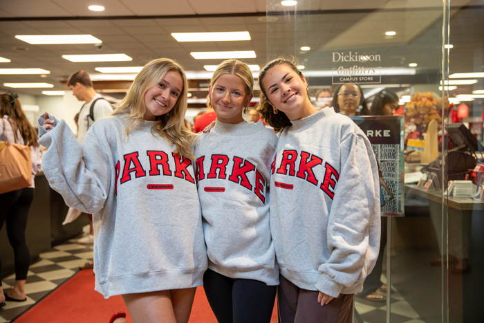 Students in Parke sweatshirt