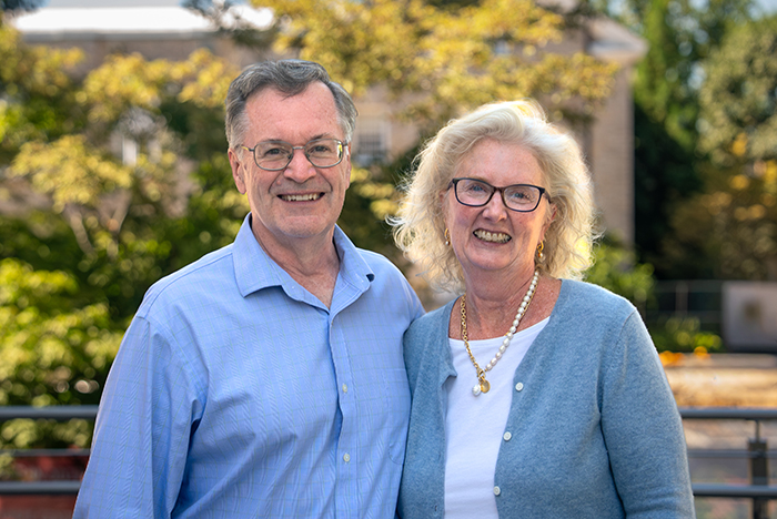 Andy Byrne '82 and Lisa Matthews '83.