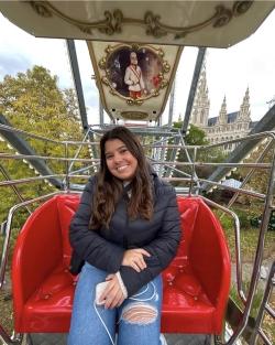 Ashley altruda