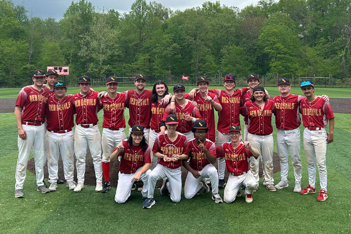 Red Devils Reach Club Baseball World Series