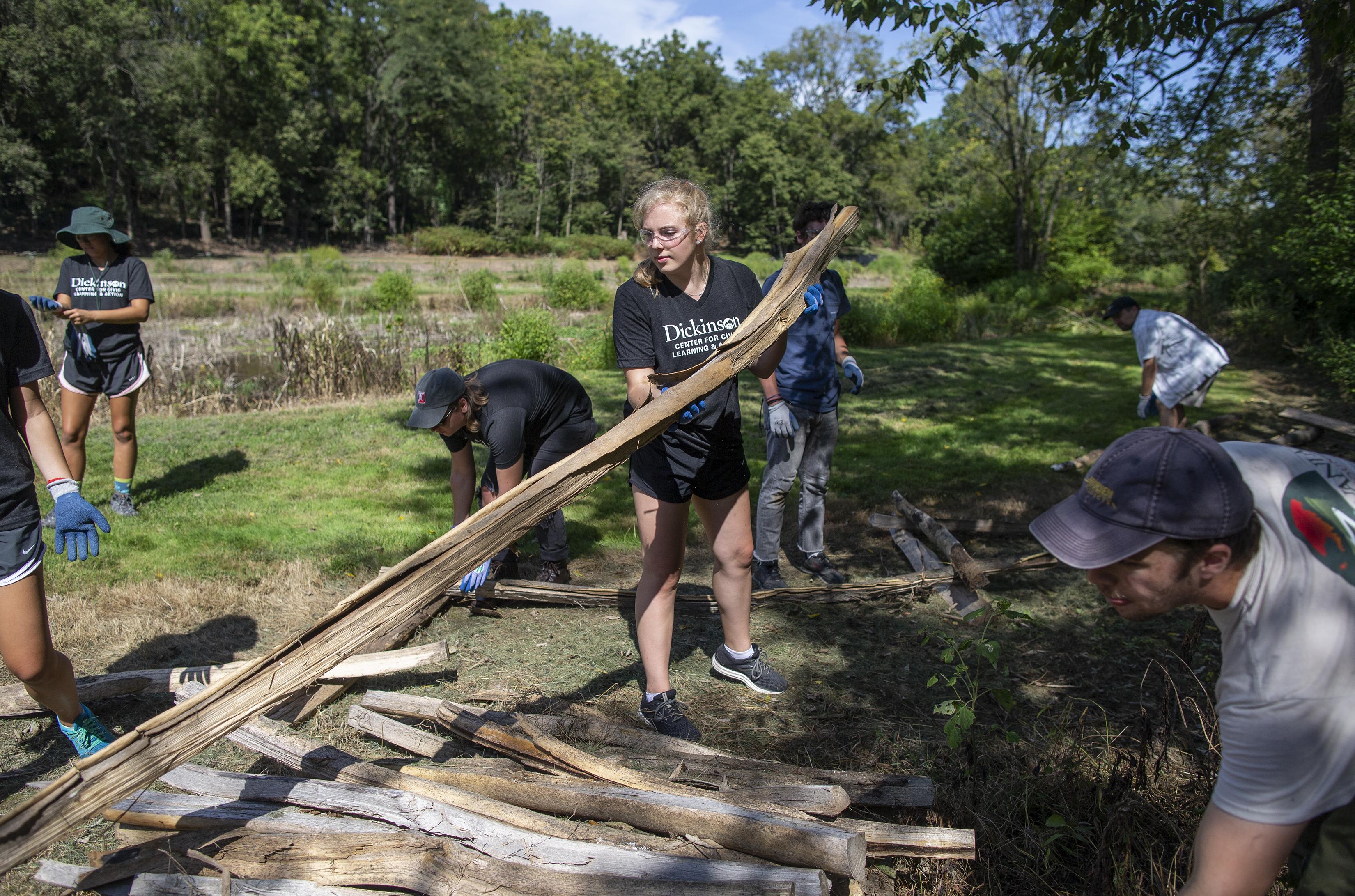 Students volunteering at Letort Springs