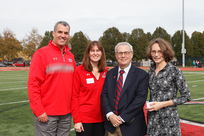 Emily Hulme ’06 (Cross Country/Track & Field)