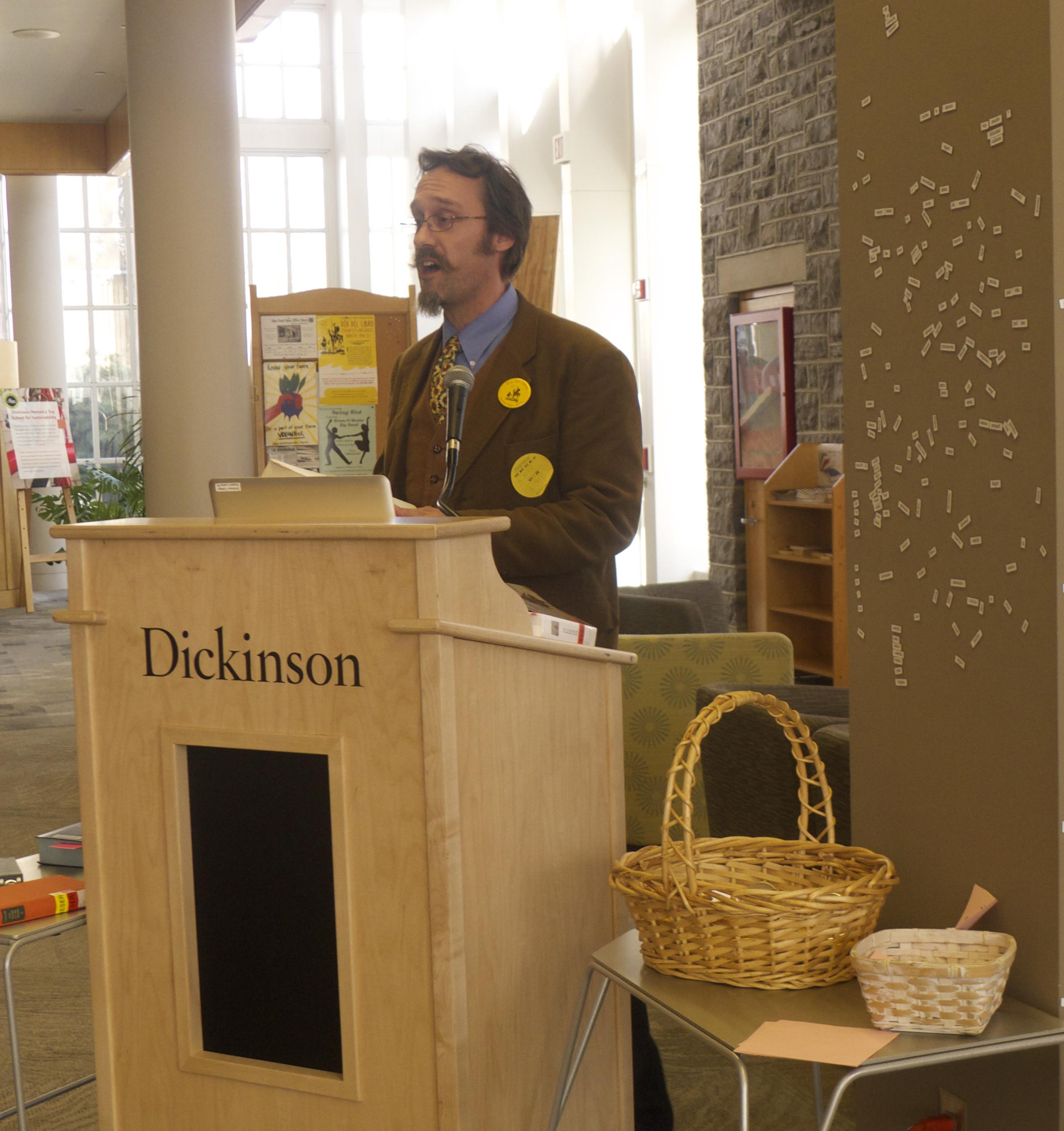 Professor Andy MacDonald reads from Cervantes's novel in French and English.