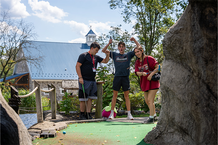 Pre_O_Mini_Golf_MOB_20250825_013_JO_700x467_widget.jpg