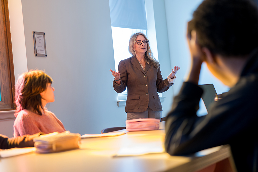 Professor Elena Duzs teaching a Russian class at Dickinson
