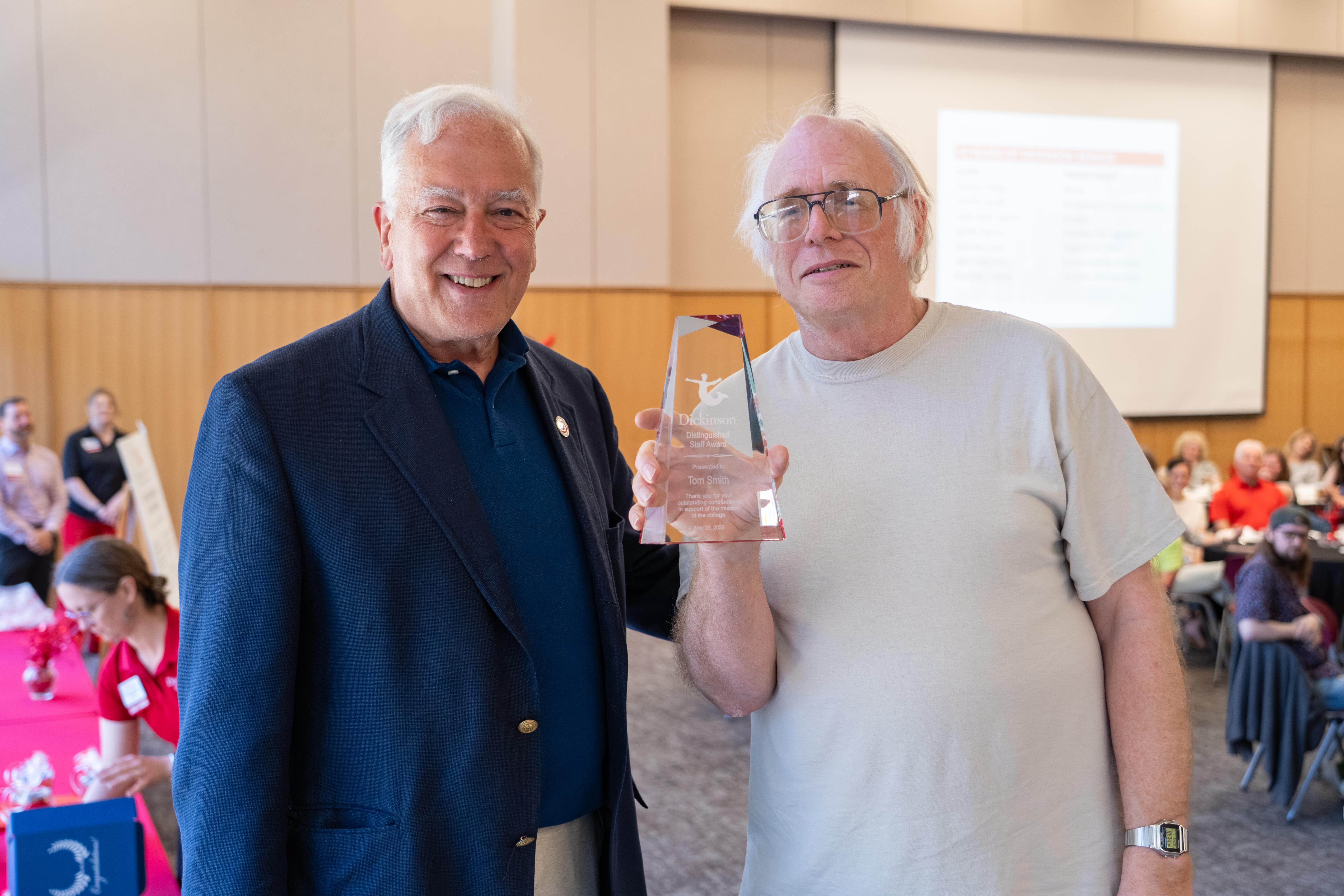 Tom Smith, Distinguished Staff Award 