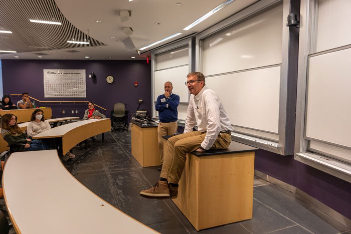 New Class Brings the C-suite to Campus