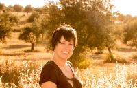 headshot of Wendi Springer