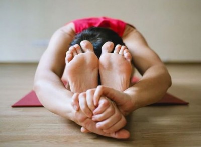 Yoga_Fold_Pose