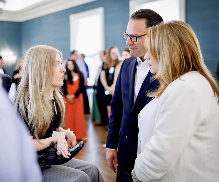Interns Go Behind the Scenes in Government, Law, Policy
