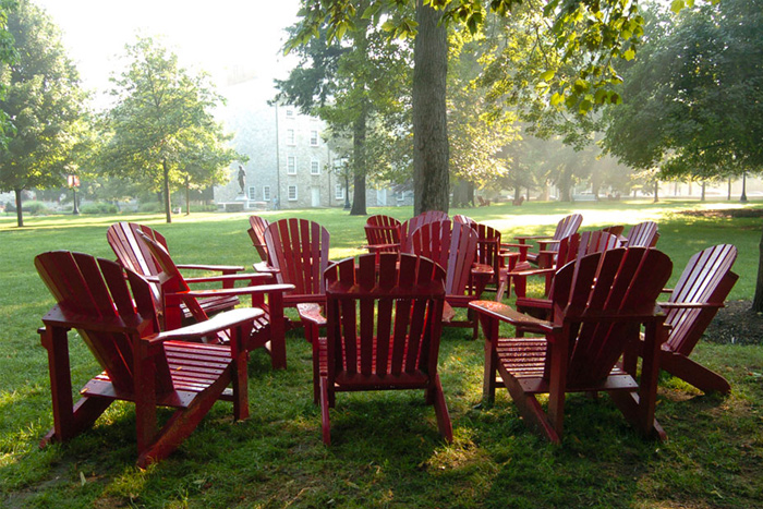 Academic Advising Red Chairs