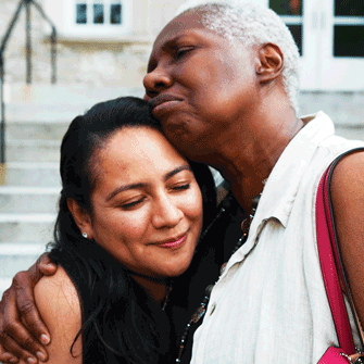 Valeria Carranza ’09 and Joyce Bylander during Alumni Weekend 2015