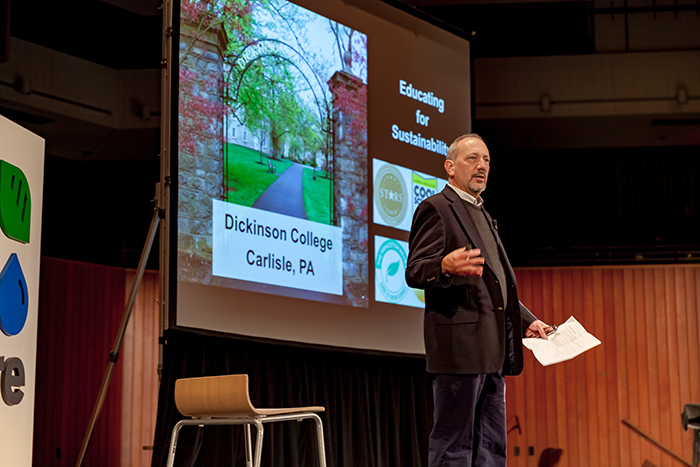 Neil Leary, director of the Center for Sustainability Education, outlines Dickinson's distinctive approach to sustainability education during the BE.Hive summit. Photo by Carl Socolow '77.