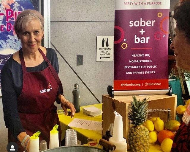 Beth Sandbower Harbinson '81 wanted a celebratory, healthy, nonalcoholic drink. So she founded a company that makes sober and sober-curious socializing more fun.