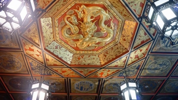 Nationality Rooms Tour