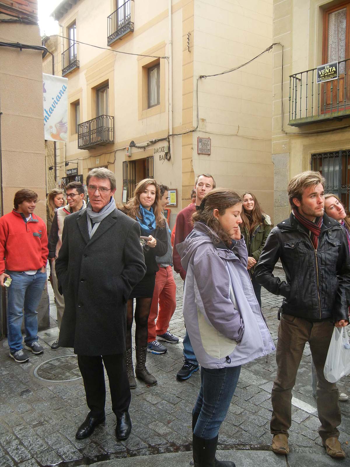 Málaga Director Jorge Sagastume with students in the streets of Spain