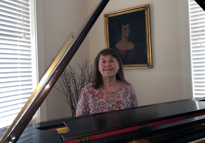 From Elton John to Benjamin Rush: Alumna's Passion for Collecting Reaches Into College History