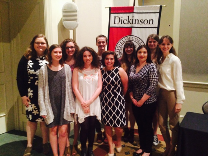 student-researchers who participated in the 2017 ROWGS symposium.