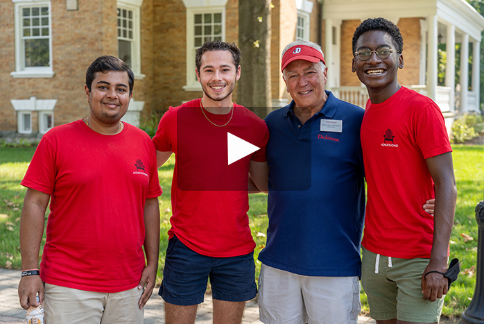 John E. Jones III '77, P'11 with students.