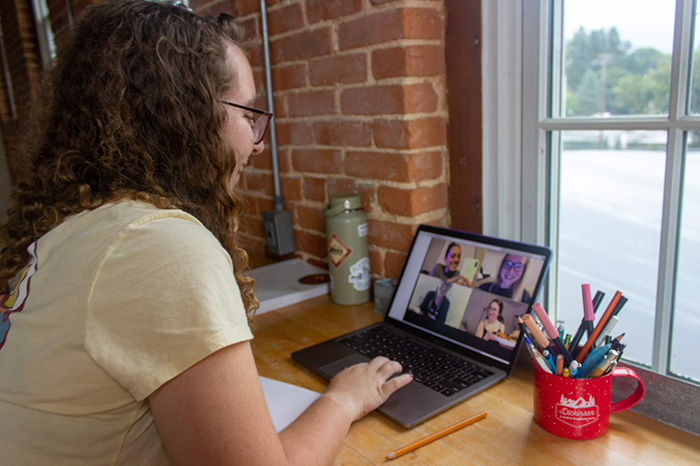 Students connect via Zoom with fellow students with similar interests. Photo by Claudia Bonaccorsi ’22.