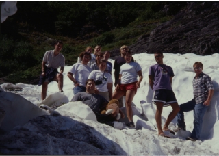 Yellowstone 2001 Students 