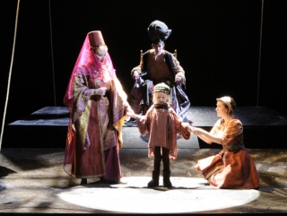 The caucasian chalk circle 14