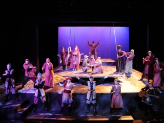 The caucasian chalk circle 15